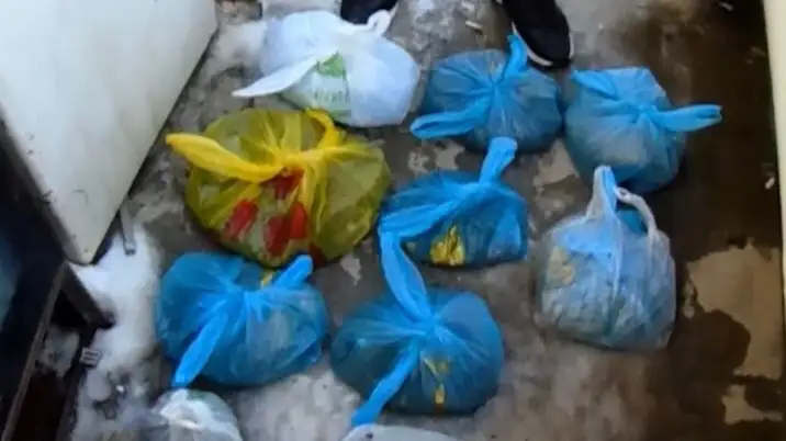 Жамбыл облысында зейнеткердің үйінен 30 келіден астам қарасора тәркіленді