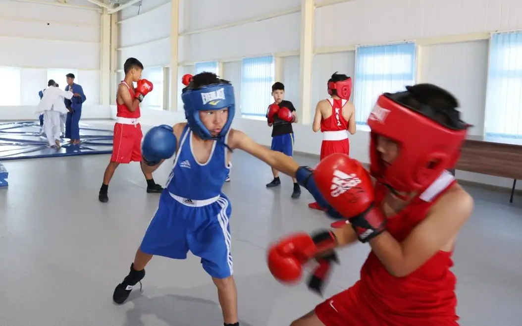 Қазақстанда дене шынықтыру пәнінен дәріс беретін қанша маман бар