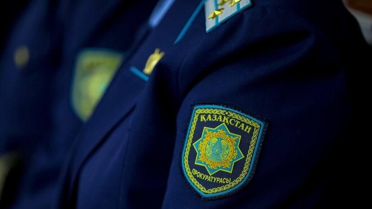 Ақтөбеде бірнеше салық қызметкері жазаланды
