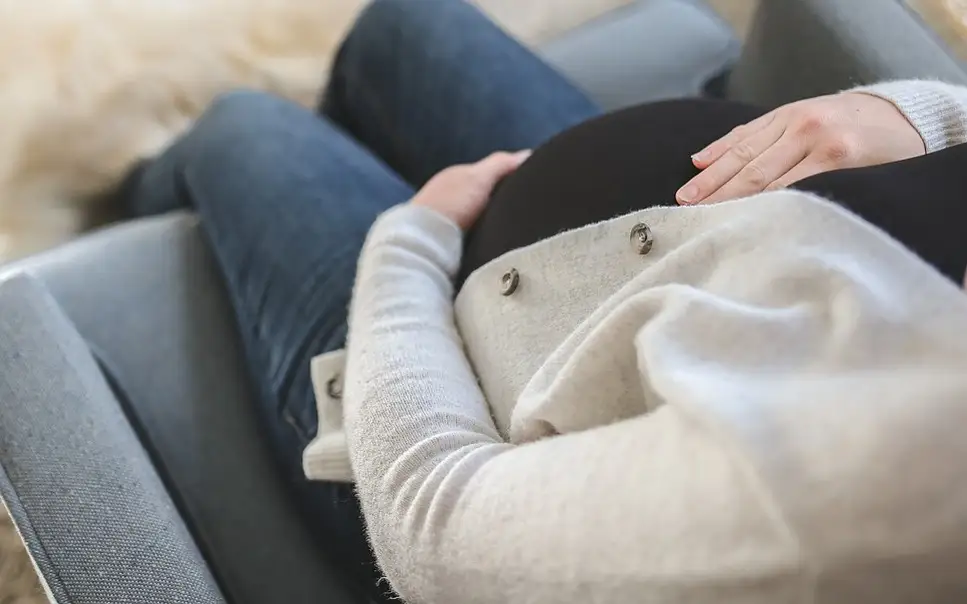 Жамбылда аяғы ауыр әйел перзентханада өз-өзіне қол жұмсап қайтыс болды