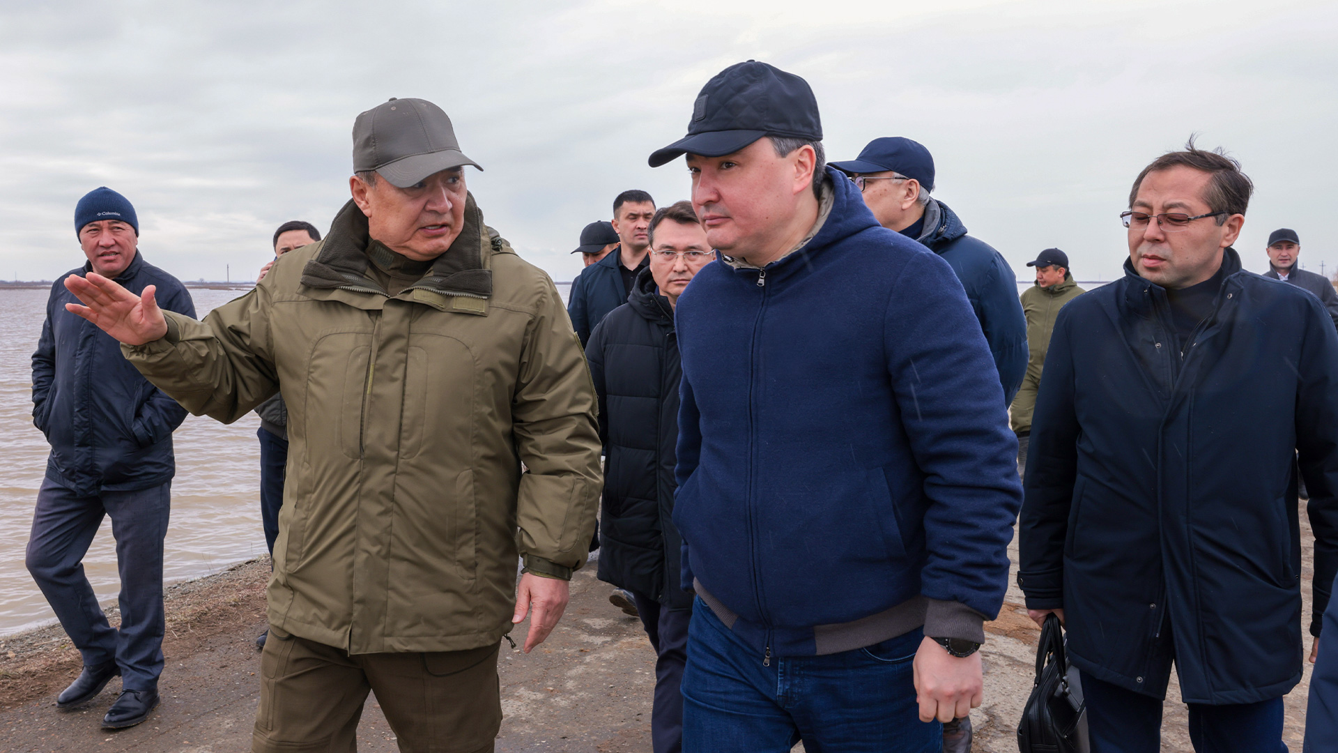 Олжас Бектенов: контрреттегішінің жағдайы тұрақты
