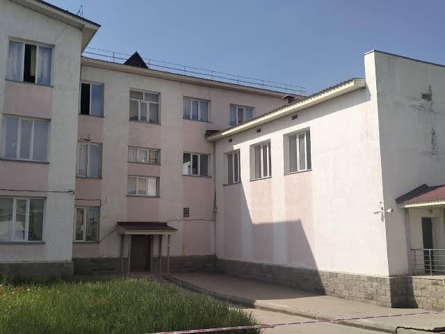 Алматы облысында мектеп қабырғаларында алып тесіктер пайда болды