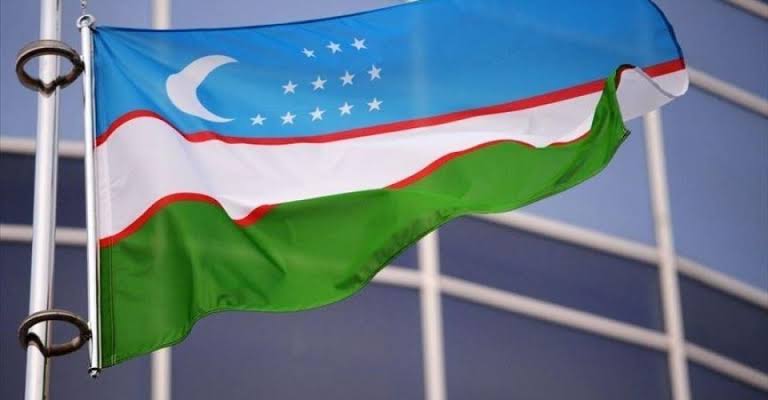 Өзбекстанда өзбек тілін білмейтін азаматтарға мемлекеттік қызмет көрсетуге тыйым салуды ұсынып отыр