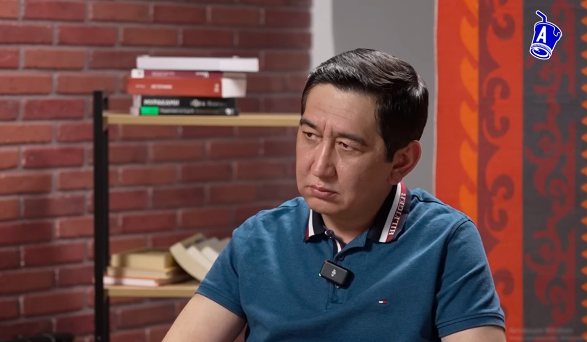 Шешем Семейде пәтер жалдап тұрады – депутат Ринат Зайытов