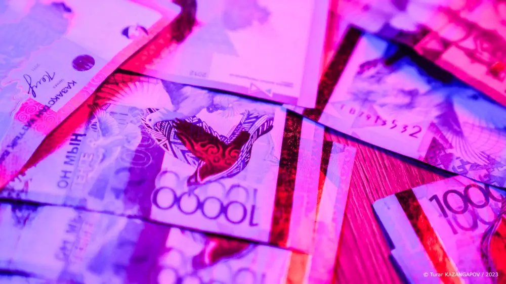 Білім саласының қызметкерлері 15 млрд теңге ұрлаған