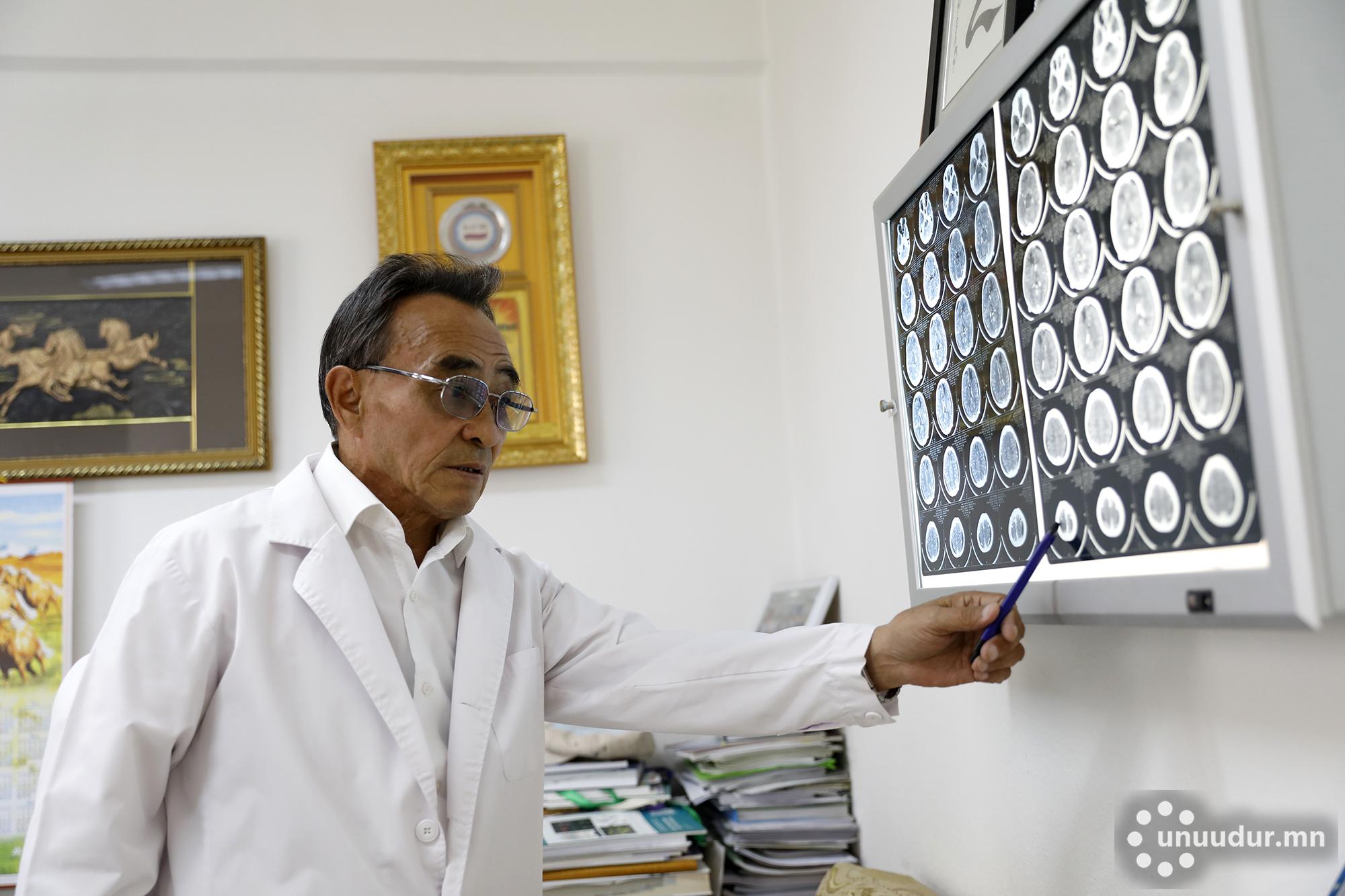 Моңғолиялық қазақ дәрігер қаза тапты