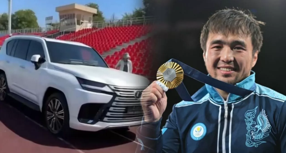 Сметовке су жаңа Lexus көлігі сыйға берілді