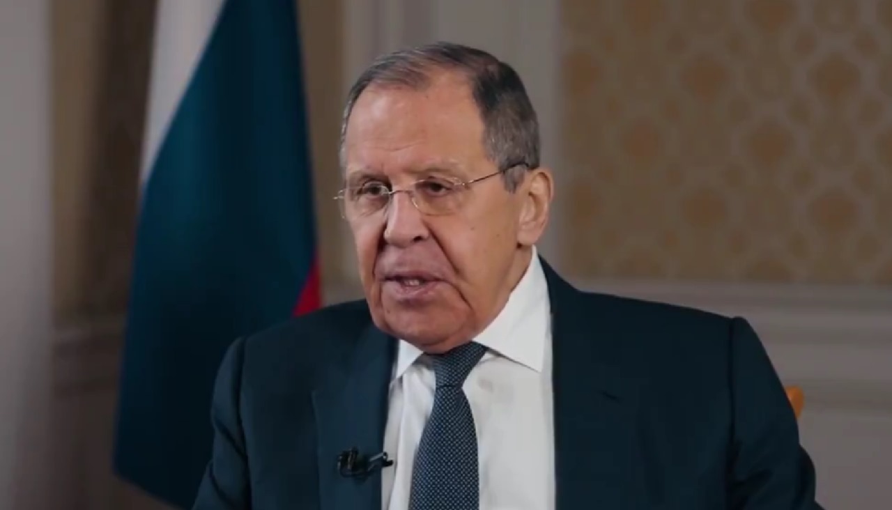 "Біз бәріне дайынбыз": Лавров Батысқа "Орешник" зымыраны арқылы ескерту жасады