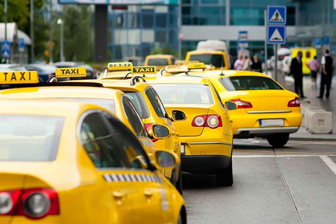 Қазақстанда жеке кәсіпкер ретінде жұмыс істейтін таксистер саны артты