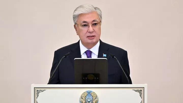 Футболдық клубтар бюджетке тәуелді болмауы керек – президент Тоқаев