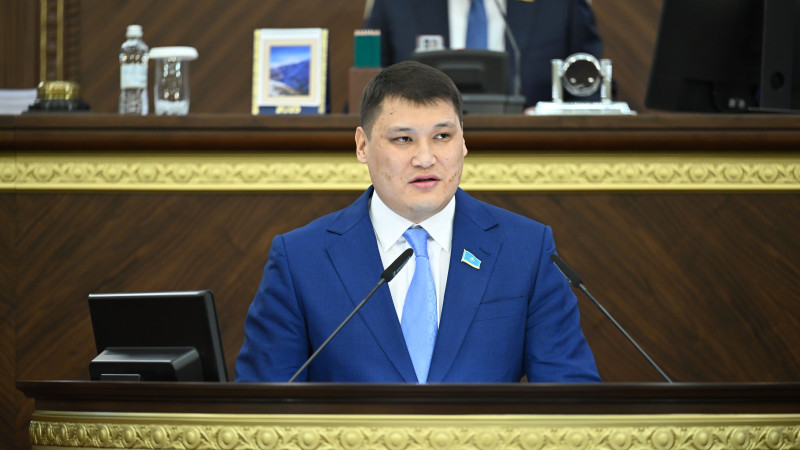 Руслан Берденов есін жиды