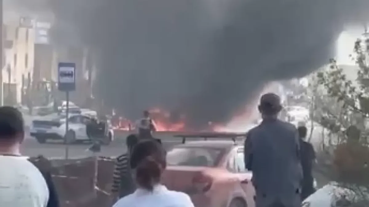 Астанада 2 жүк көлігі соқтығысып, бір адам қайтыс болды