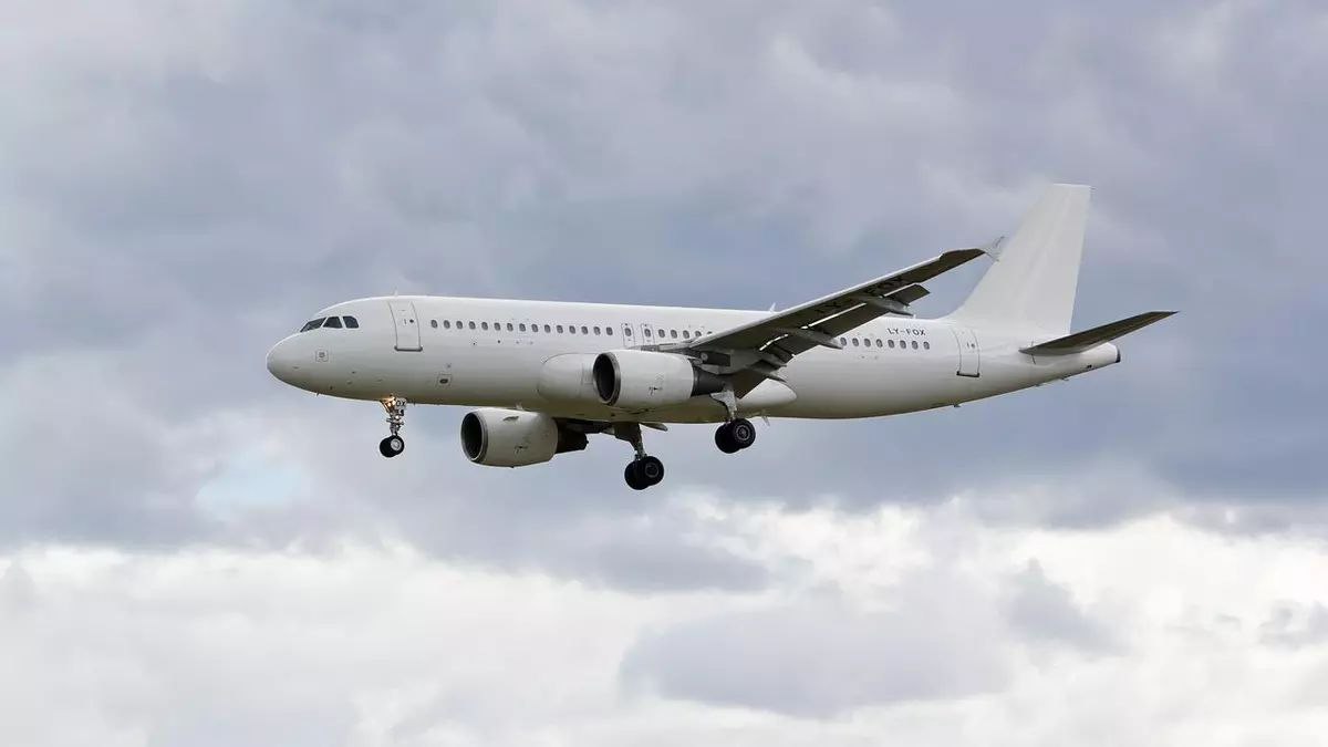 Пәкістан мен Үндістан арасындағы шиеленіс: Air Astana рейстері тоқтатылды
